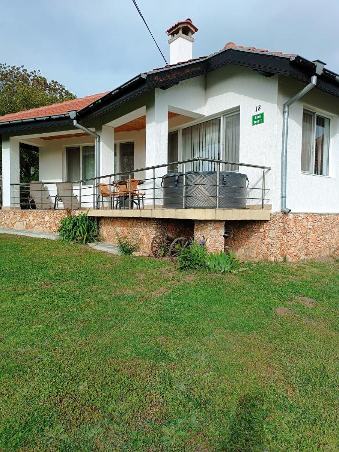 Вила Текето Obrochishte Exterior foto